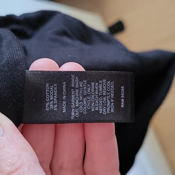 Express fitted, ruched-side body con dress - Picture 5 of 5